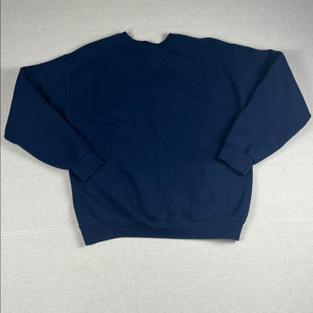 Yale Navy Blue women’s sweatshirt
Size: Medium - Picture 4 of 7